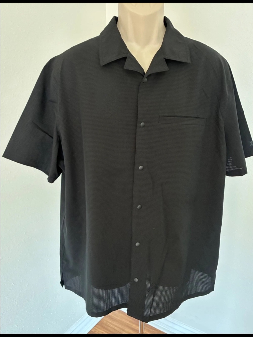All In Motion Mens Casual Shirt Black Clip Button Down Short Sleeve Pocket Sz XL
